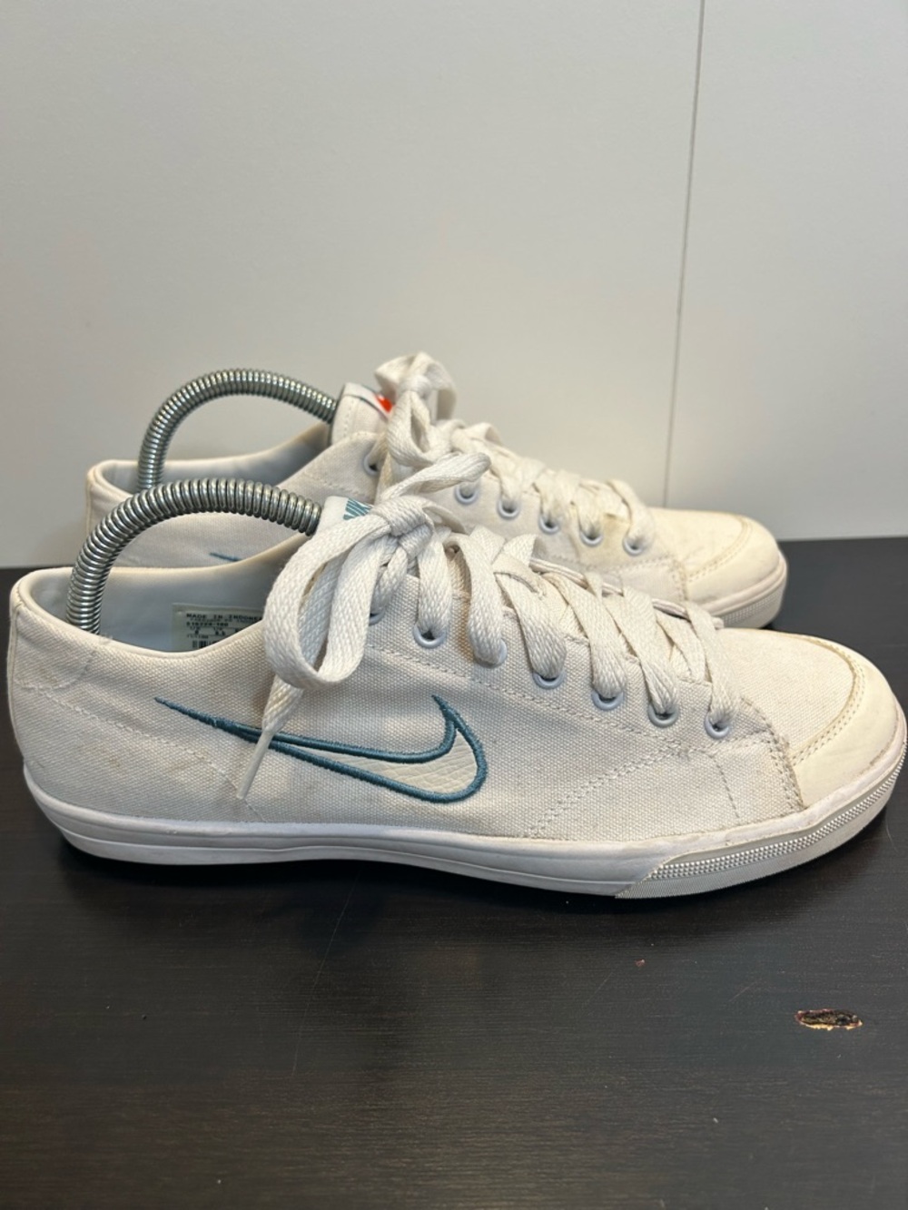 Nike Women’s Capri Canvas Low Top Sneakers White 315774-100